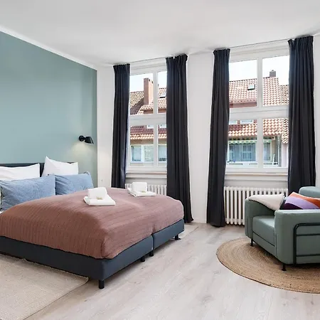 아파트호텔 Bright Angoulemeplatz 4*