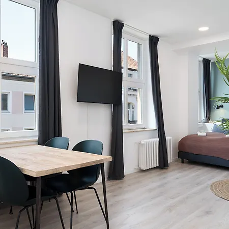 Apart-hotel Bright Angoulemeplatz