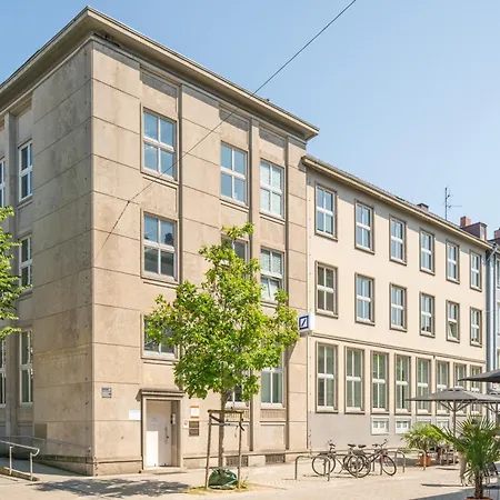 Nestup - Zentral 5* Hildesheim
