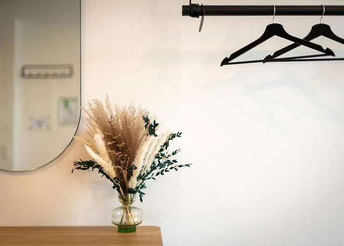 Bright Angoulemeplatz 4*