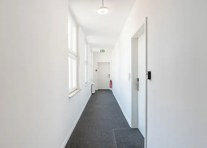 Lejlighedshotel Bright Angoulemeplatz 4*